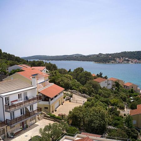 Apartments And Rooms By The Sea Tisno, Murter - 5128 외부 사진