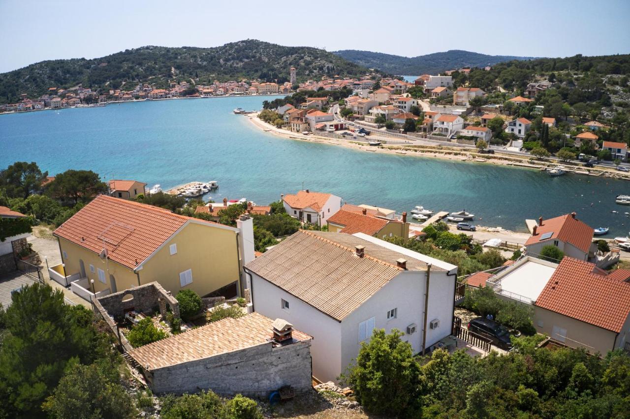 Apartments And Rooms By The Sea Tisno, Murter - 5128 외부 사진