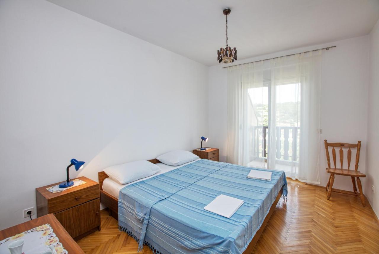 Apartments And Rooms By The Sea Tisno, Murter - 5128 외부 사진