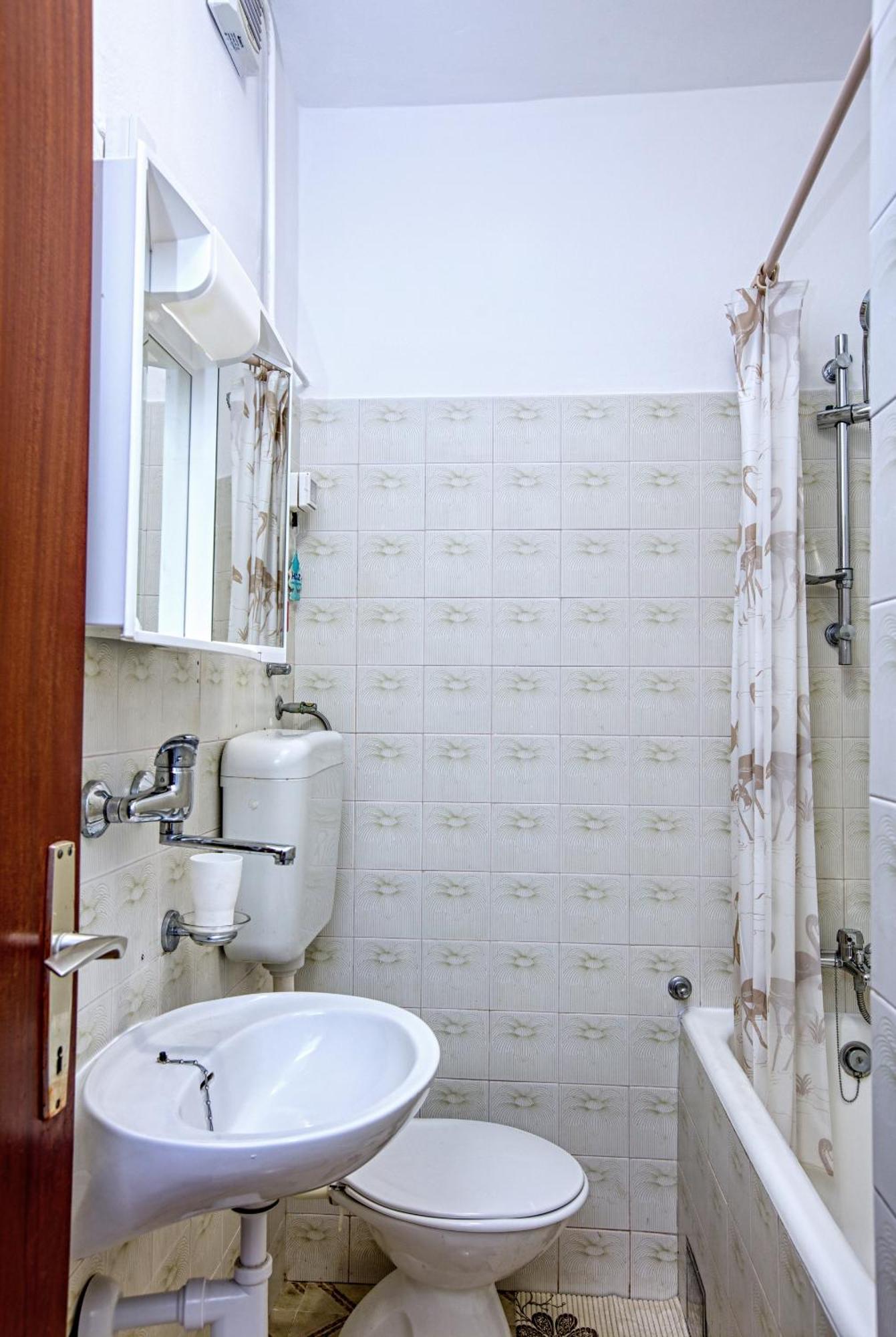Apartments And Rooms By The Sea Tisno, Murter - 5128 객실 사진